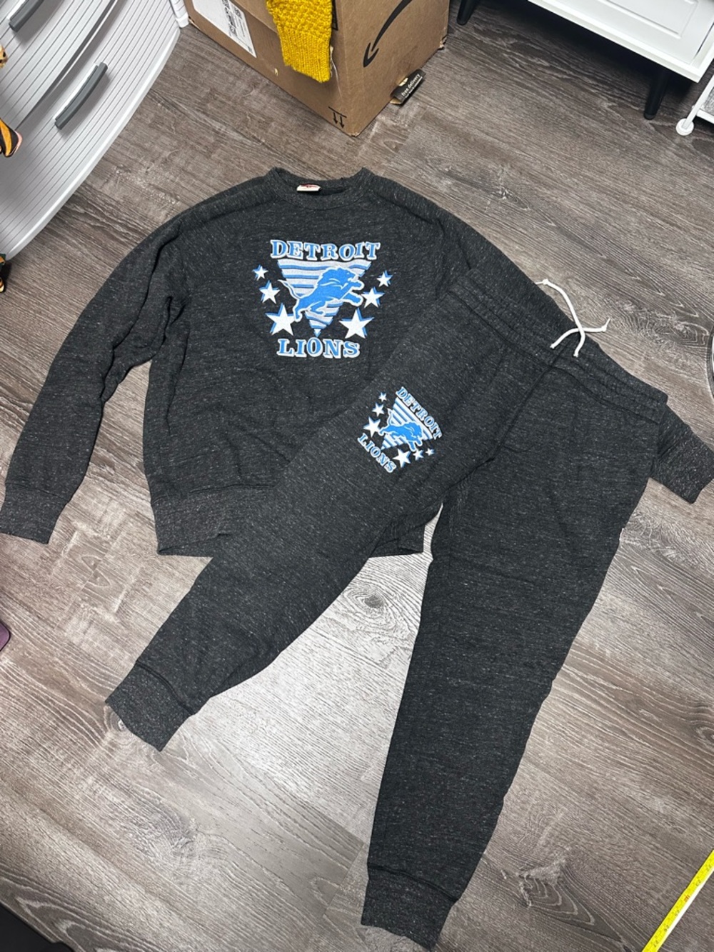 Homage Detroit Lions sweatsuit